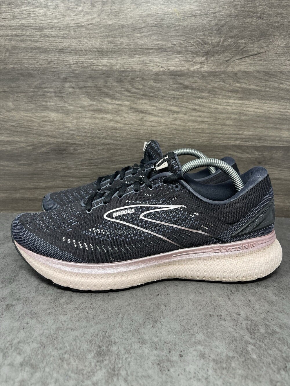 Brooks Glycerin 19 Running Shoes Womens Size 10.5 Black Pink Athletic Sneaker